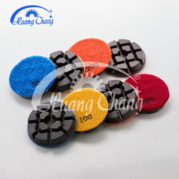 Tampons de polissage diamantés à sec noirs de 4 pouces Meilleurs outils pour le béton HC-CPP-0004-4