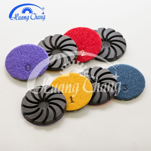 Tampons de polissage de sol diamantés turbo de 3 pouces pour béton HC-CPP-0009 – Image 2